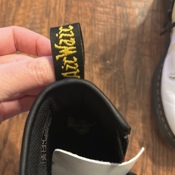 Dr Martens size 4 US kids size 36 women VGUC - Picture 6 of 8